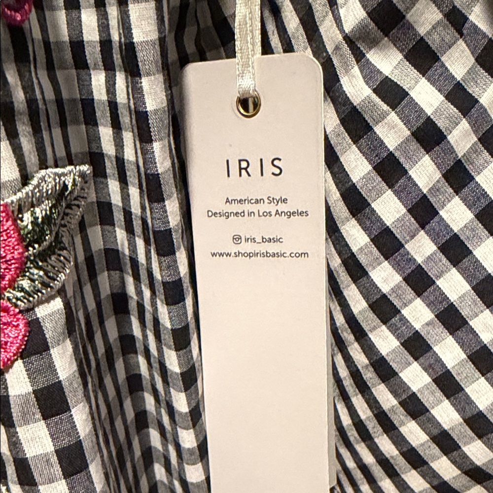 Iris Basic Black & White Gingham Off-Shoulder Top… - image 4